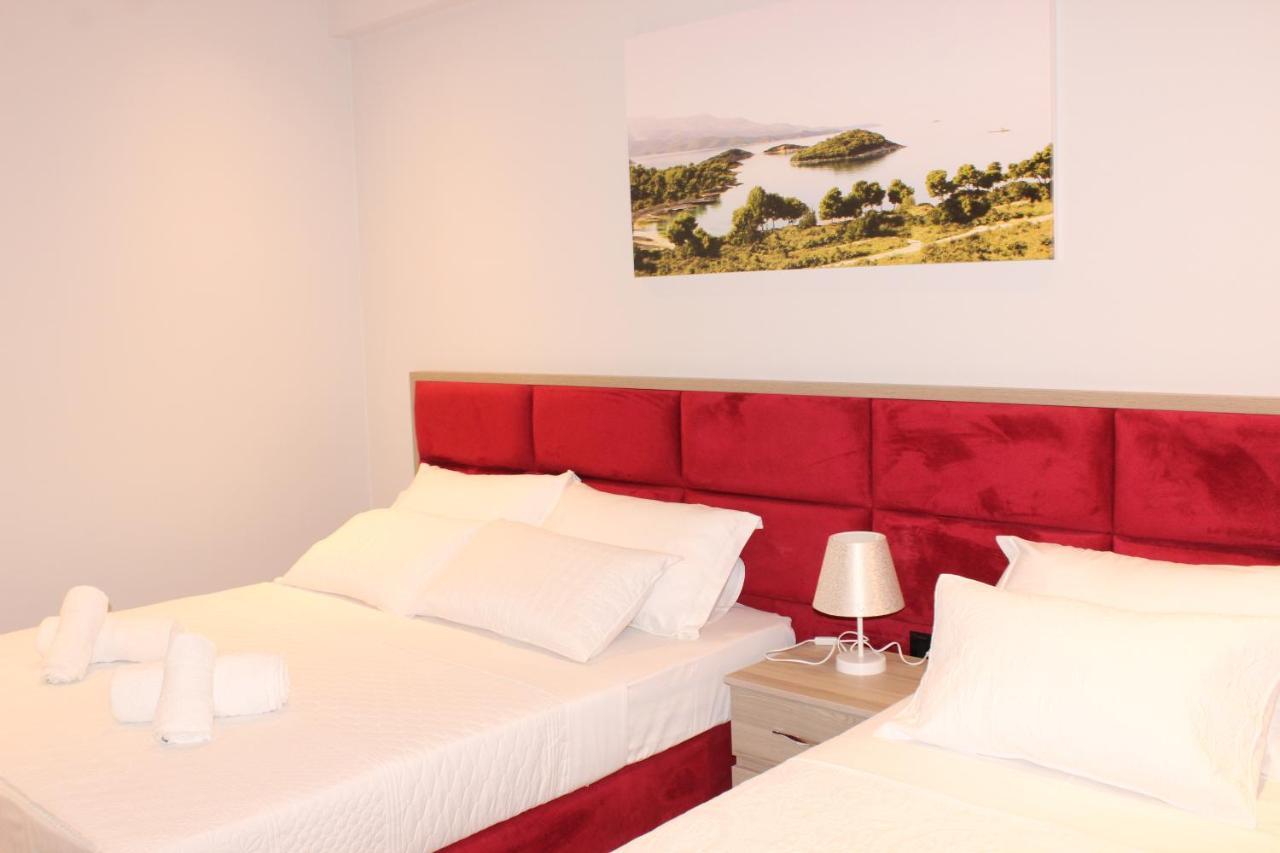 Bebi Hotel And Apartments Sarandë Exterior foto