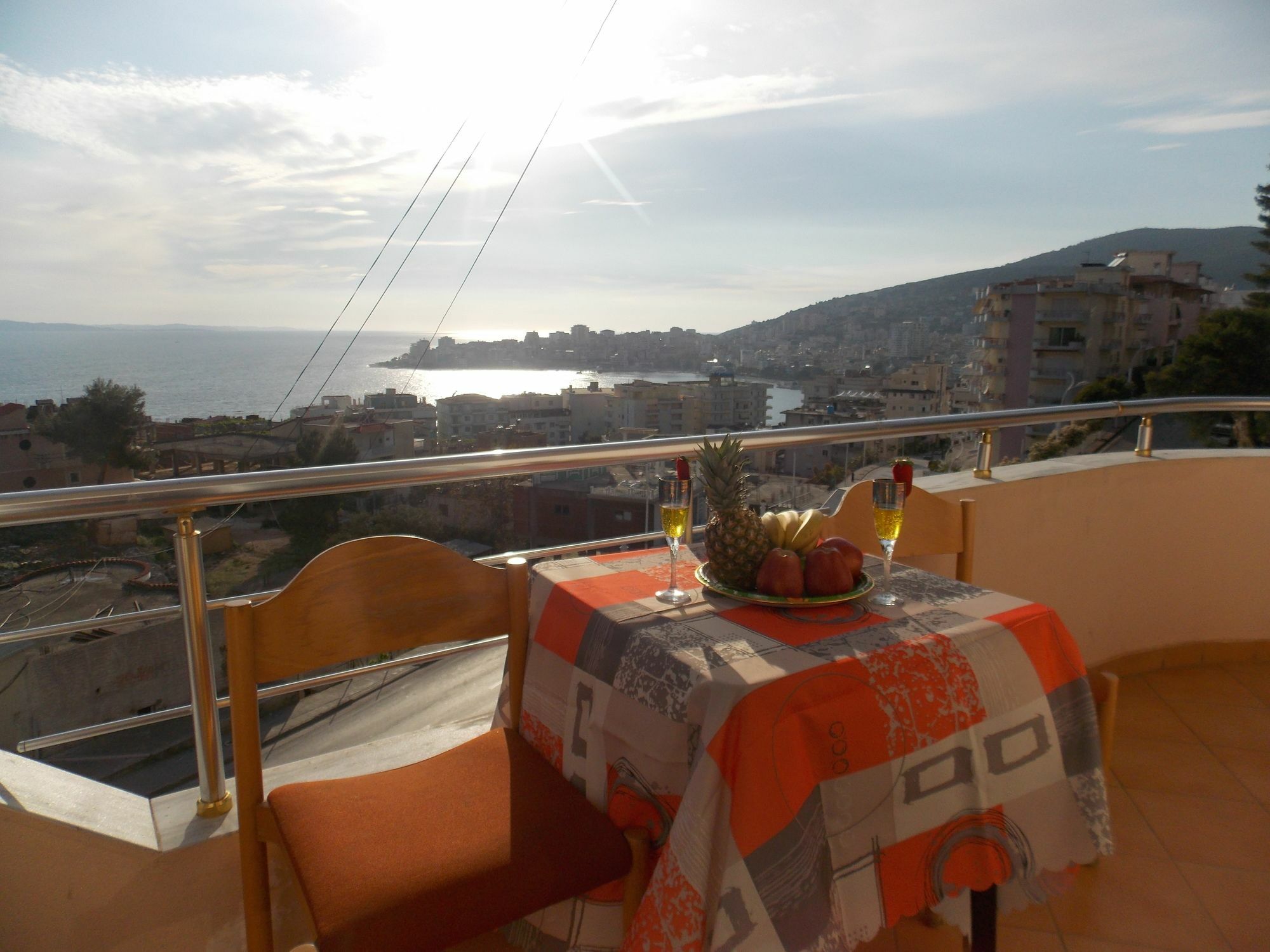 Bebi Hotel And Apartments Sarandë Exterior foto