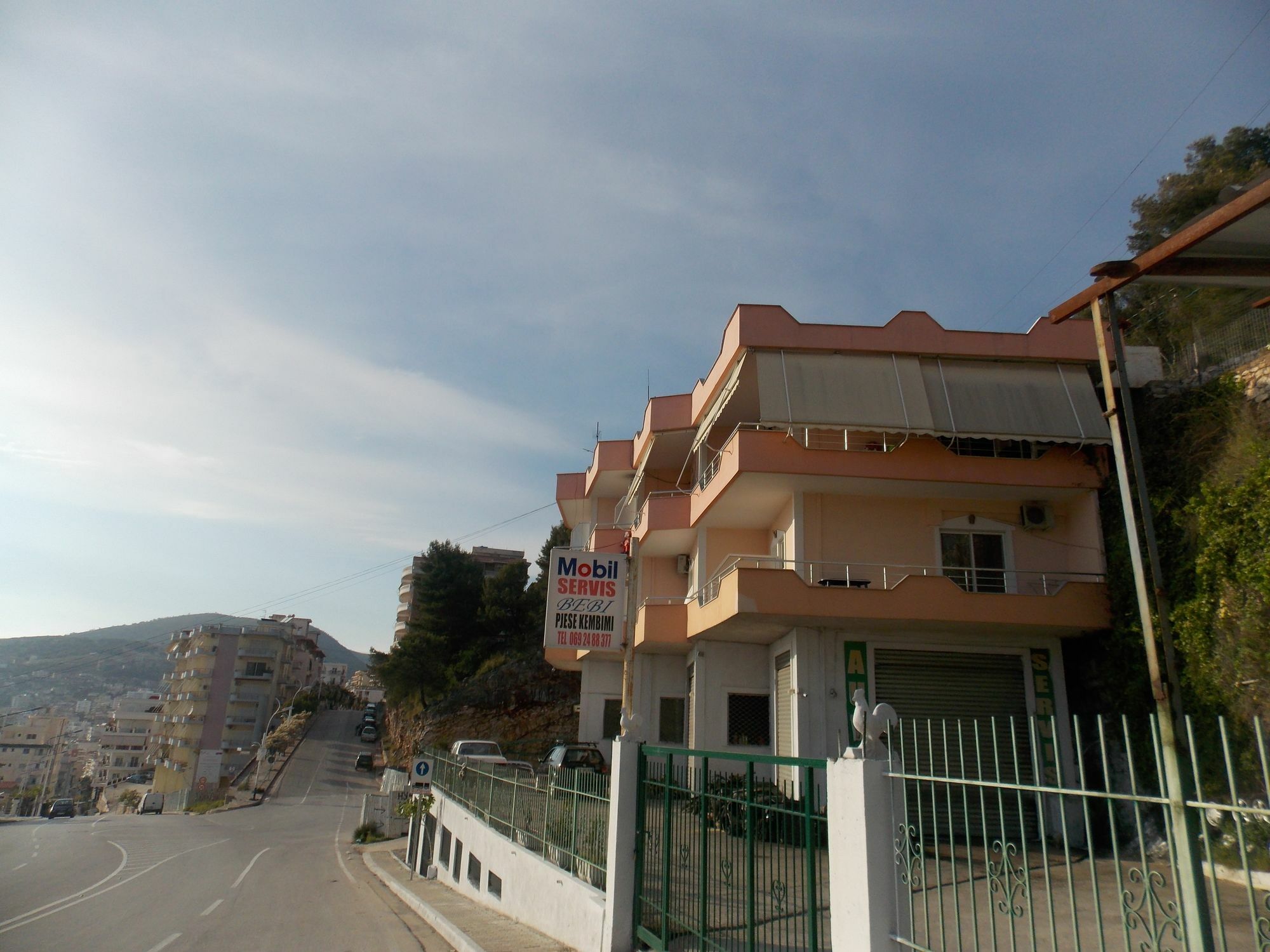 Bebi Hotel And Apartments Sarandë Exterior foto